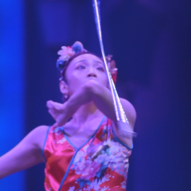 Personajes fantásticos llegan a la pista del Circo Price en Navidad