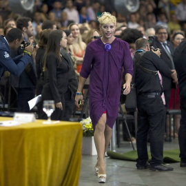 Alumno del Instituto de Tecnología Aeronáutica de las Fuerzas Armadas brasileñas se gradúa vestido de mujer