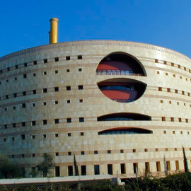 Edificio Torre Triana, sede de la Consejería de Educación, Cultura y Deporte de Andalucía