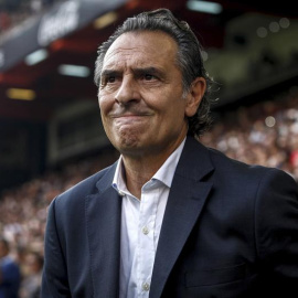 Fotografía de archivo del técnico italiano Cesare Prandelli que ha presentado su "dimisión irrevocable" como entrenador del Valencia CF. EFE/Archivo/Biel Aliño