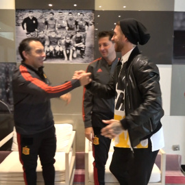 Llegada de la Selección española a su hotel