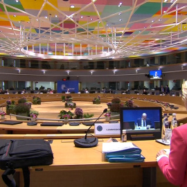 La UE da hasta mañana a Hungría y Polonia para levantar su veto