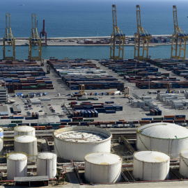Vista general de la Terminal de Carga del Puerto de Barcelona. AFP/Josep Lago