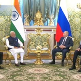 El presidente ruso condecora a Modi con la orden de San Andrés, la más alta distinción de Rusia