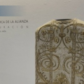 La casulla del Arca de la Alianza de Jaén recupera su esplendor