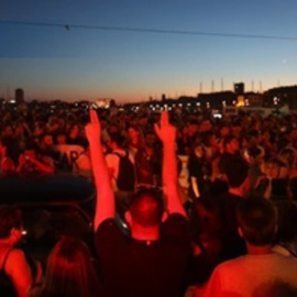 Marsella celebra la derrota de la ultraderecha