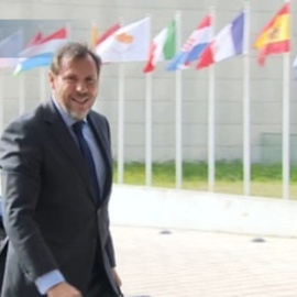 Óscar Puente llega al Consejo europeo de ministros de Transporte en Luxemburgo