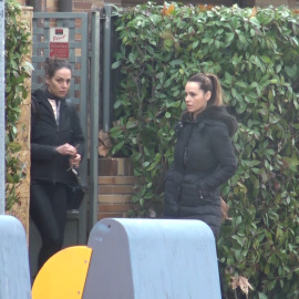 Eva González desconecta con sus amigos en Madrid