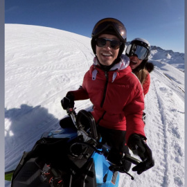 Laura Matamoros continúa con sus vacaciones en la nieve