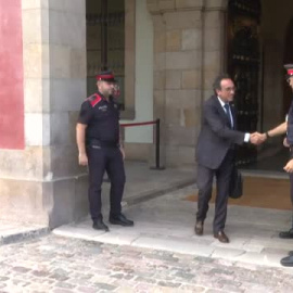 La investidura de Illa, pendiente del voto del parlamentario de las Juventudes de ERC