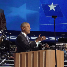 Obama dice que EEUU está listo para un nuevo capítulo con Harris como presidenta