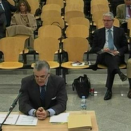 Captura de vídeo de la señal facilitada por la Audiencia Nacional de la declaración del extesorero del PP Luis Bárcenas, hoy durante el juicio del caso de corrupción política Gürtel, para quien la Fiscalía pide 42 años y seis meses de cárce
