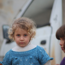 “La peor situación la enfrentan las personas desplazadas que viven en las tiendas de campaña, los que no han podido pagar un alquiler, familias con niños que no tienen calefacción, ni electricidad, ni agua"