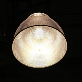 Los precios de la luz encadenan nivles récord durante tres días consecutivos. E.P.