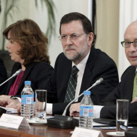 Rajoy y su equipo económico han disparado la movilización de recursos  para mantener a flote a la banca desde su llegada al Gobierno.