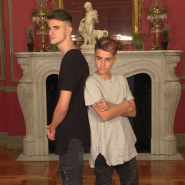 'Adexe&Nau' cumplen sus sueños con nuevo disco y gira