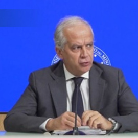 El Gobierno de Meloni aprueba un decreto para intentar blindar sus centros de inmigrantes en Albania