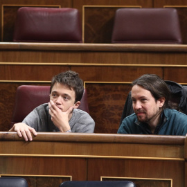 Pablo Iglesias e Íñigo Errejón en una foto de archivo en el Congreso / EUROPA PRESS