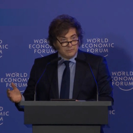 Milei pide inversiones y dice que compromete a alcanzar la calificación de 'investment grade'