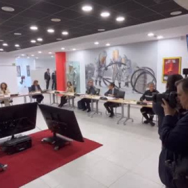 El rey preside la reunión del Comité de Crisis para el seguimiento de los efectos de la DANA