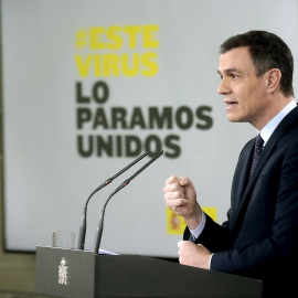  El presidente del Gobierno, Pedro Sánchez, en la comparecencia posterior al Consejo de Ministros en el que se ha acordado el plan de 200.000 millones contra la crisis del coronavirus. EFE/Pool Moncloa/José María Cuadrado