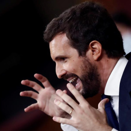El líder del PP, Pablo Casado, durante su intervención en la segunda sesión del debate de moción de censura presentada por Vox, este jueves en el Congreso. EFE/Mariscal