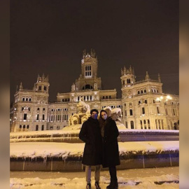 Cayetano y Eva González disfrutan de la gélida noche madrileña