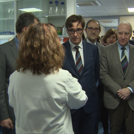 Duque e Illa visitan el Centro Nacional de Microbiología