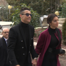 Cristiano llega a la Audiencia como si de un estreno se tratase