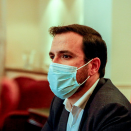  El ministro de Consumo, Alberto Garzón, se reúnen en el Ministerio de Consumo, a 13 de enero de 2022, en Madrid (España).- Ricardo Rubio / Europa Press