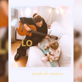 Toñi Moreno disfruta de un día musical junto a la pequeña Lola