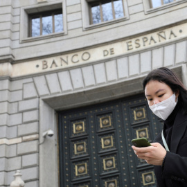 Entrada del edificio del Banco de España en Barcelona. -Nacho Doce / REUTERS 