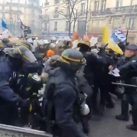 París en tensión: las manifestaciones se vuelven más violentas