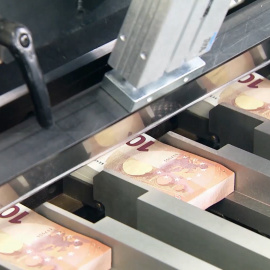 El Tesoro coloca 6.025 millones a mínimos históricos