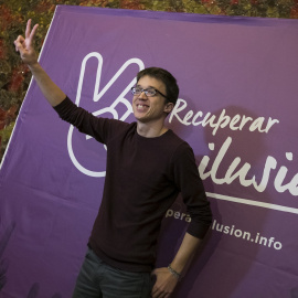 El número dos de Podemos, Íñigo Errejón, durante la presentación de su candidatura para el Consejo Ciudadano Estatal en la asamblea de Vistalegre II. EFE/Santi Donaire