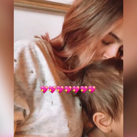 Laura Escanes presume de niña y de nuevo tatuaje