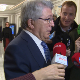 Cerezo evita a la prensa y asegura que "falta mucho tiempo para el derbi" 