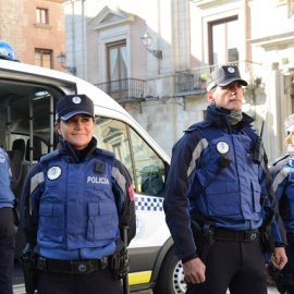 El ahorro total con los nuevos uniformes asciende a 1.019.780 euros. - EUROPA PRESS