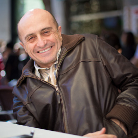 El actor y payaso Pepe Viyuela, en Madrid. / REPORTAJE GRÁFICO: CHRISTIAN GONZÁLEZ