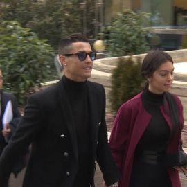 Cristiano Ronaldo celebra su cumpleaños en uno de sus momentos más difíciles