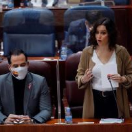 Los papeles de Bárcenas, en la Asamblea: "Sea fuerte, señora Ayuso"