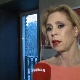 Ágatha Ruiz de la Prada no formaliza su relación con Luis Miguel 