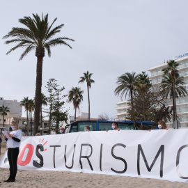 SOS Turismo protesta para pedir ayudas frente a la pandemia