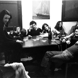 La redacción que fundó la revista barcelonesa 'Ajoblanco' en el tardofranquismo.