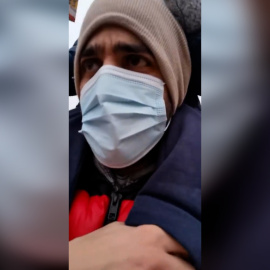 El Roberto Leal más divertido lleva a Lola al colegio en hombros