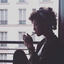 Fotografía extraída de la cuenta de Facebook de la poeta Irene X/ EFE