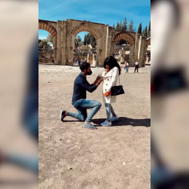 Isa Pantoja y Asraf Beno comparten su pedida de mano