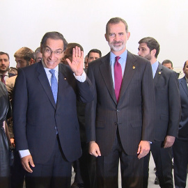 Los Reyes evitan de nuevo la polémica en ARCO y no pasan junto al 'ninot'