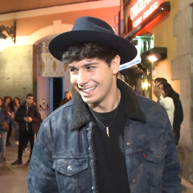 Alfred García triunfa en Madrid con grandes apoyos como el de Cepeda y Ricky