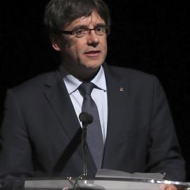 El presidente de la Generalitat, Carles Puigdemont, durante su discurso / EFE